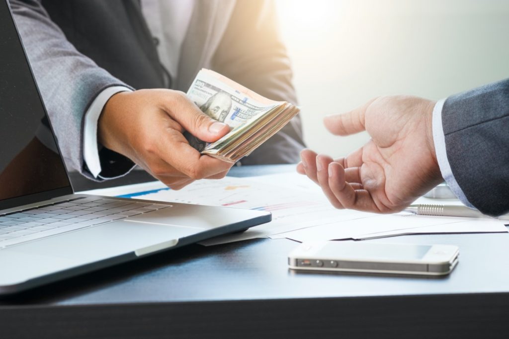 Ventajas más que obvias que nos ofrecen los préstamos online